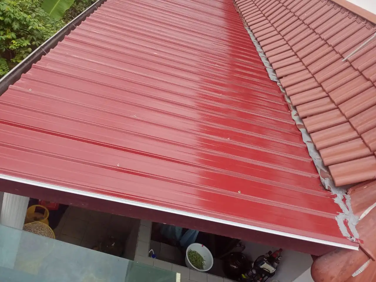Roof Repair Kuala Lumpur roofing contractor and metal roof work