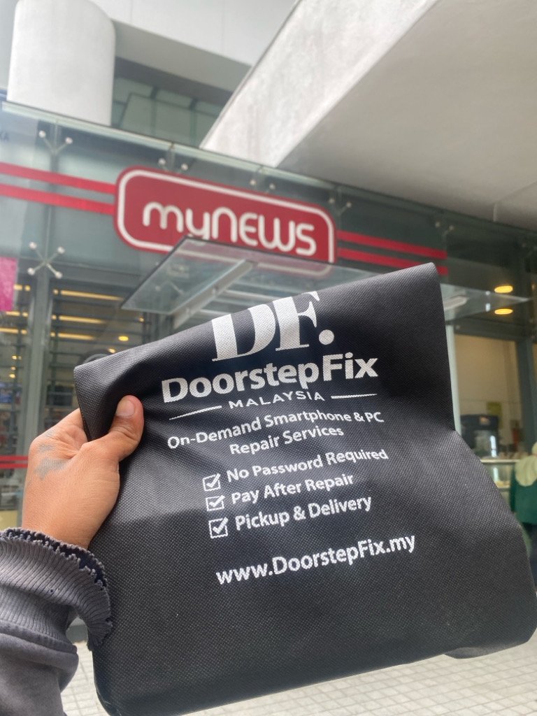 doorstepfix, delivered to customer location after repair, fix the samsung s21 ultra in kl.
