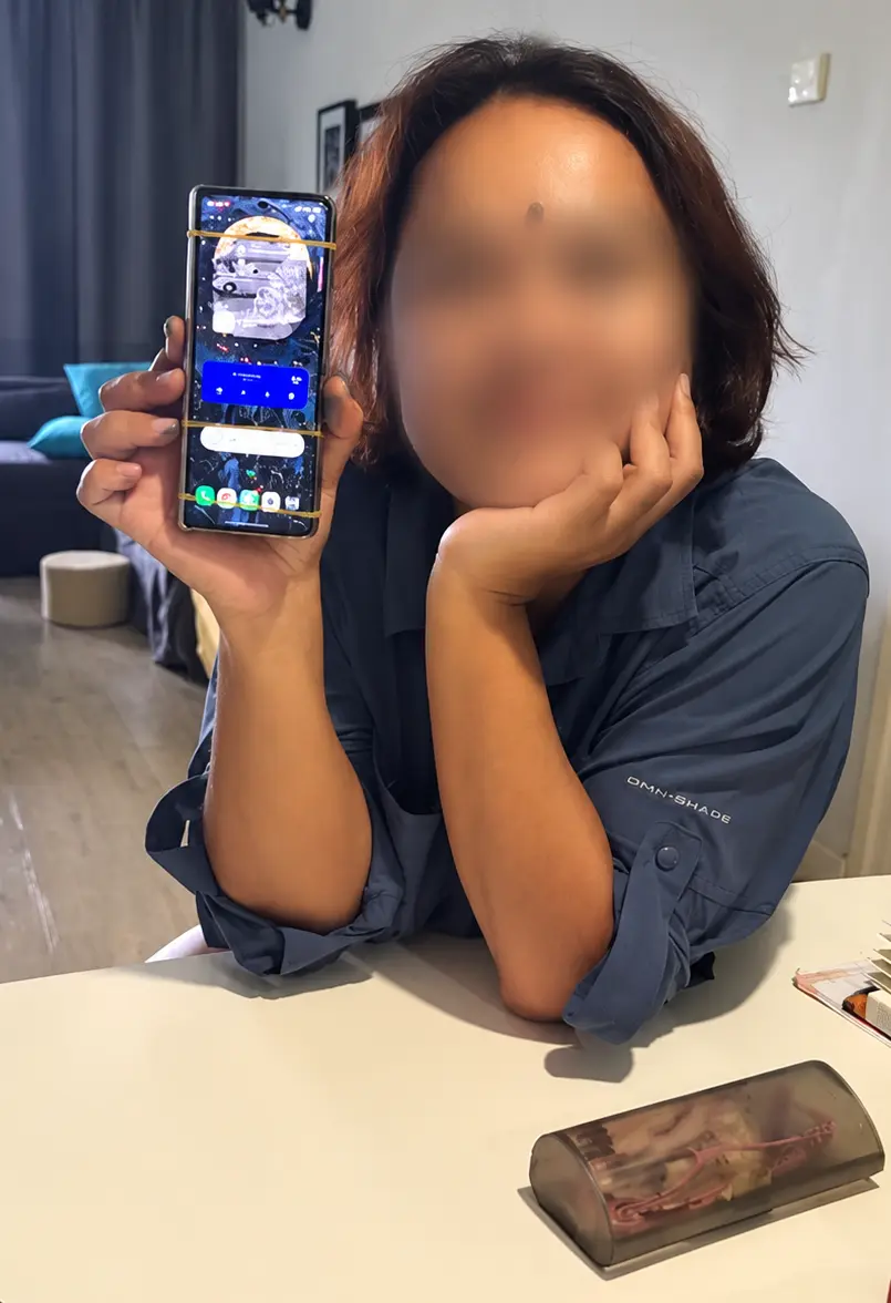 samsung fold 5 back battery replacement customer